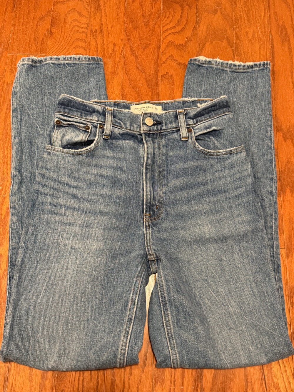 Abercrombie & Fitch Ultra High Rise Jeans